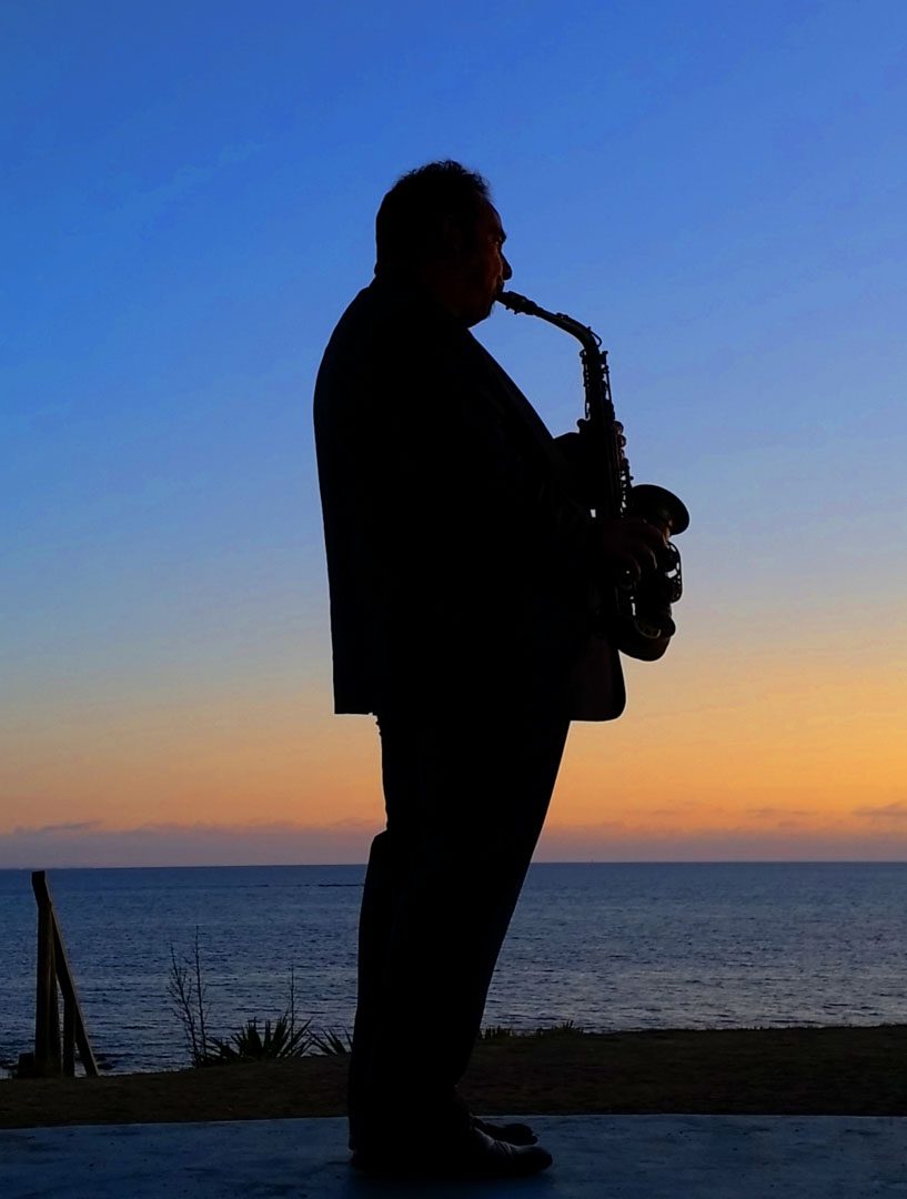 Casino Group Musicien Saxophoniste Sunset