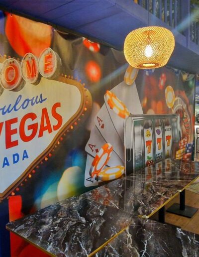 decor-panneau-welcome-to-fabulous-las-vegas-installe-au-wilton-a-nantes
